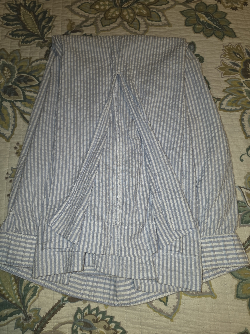 C&C California Blue and White Striped Pants - Picture 4 of 7